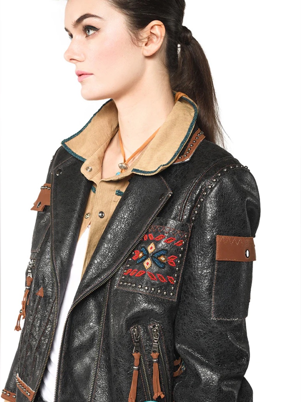 Double D Ranch leather Buffalo Chase Jacket studs beaded buffalo horse cowboy - Picture 3 of 16
